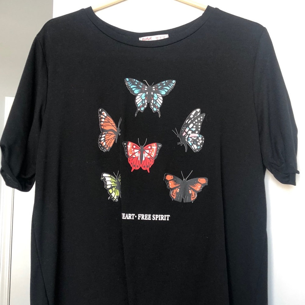 ROMWE butterfly top